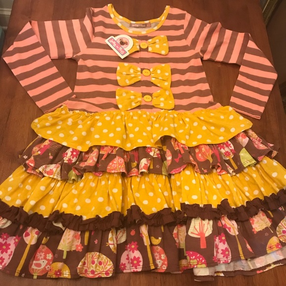 Jelly the Pug into the woods daisy dress - Picture 2 of 2